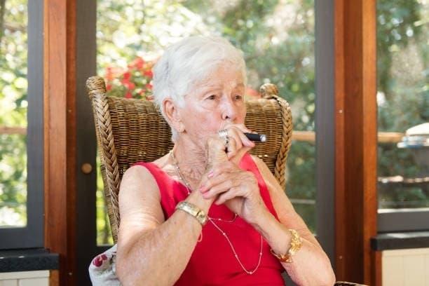 IBVape Reviews: Is e cigarette less harmful and what IBVape users should know about reduced risks