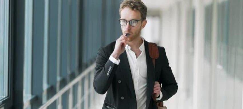 E-Shisha Safety Guide and Latest Evidence as uses an e cigarette nyt Coverage Sparks Public Debate